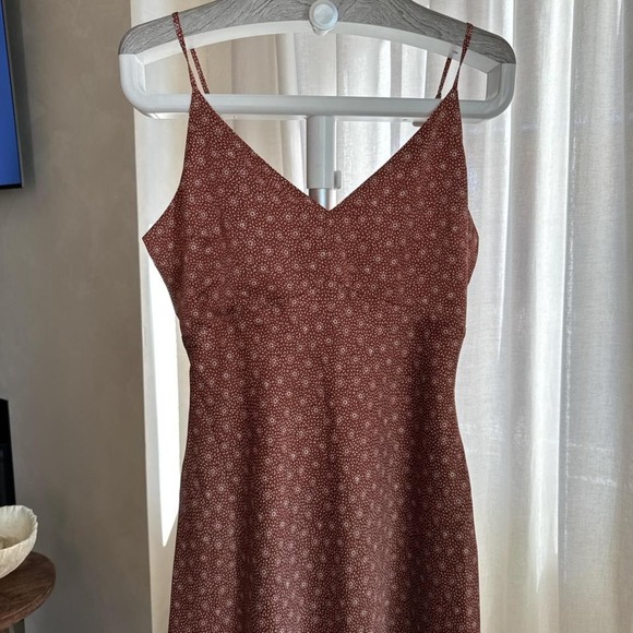 Abercrombie & Fitch Slip Dress Size Medium - Picture 2 of 3
